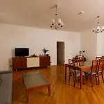 Two Bedroom Apartment In The Old Town