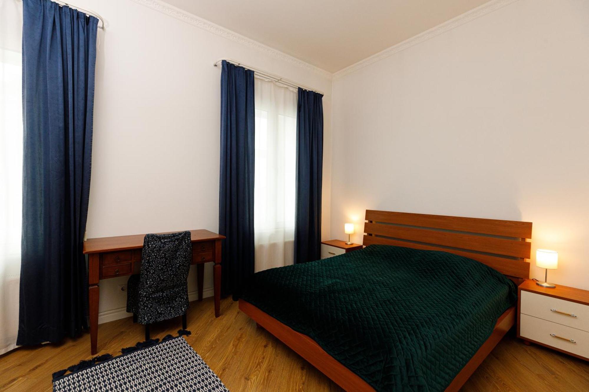 Two Bedroom In The Old Town Căn hộ *