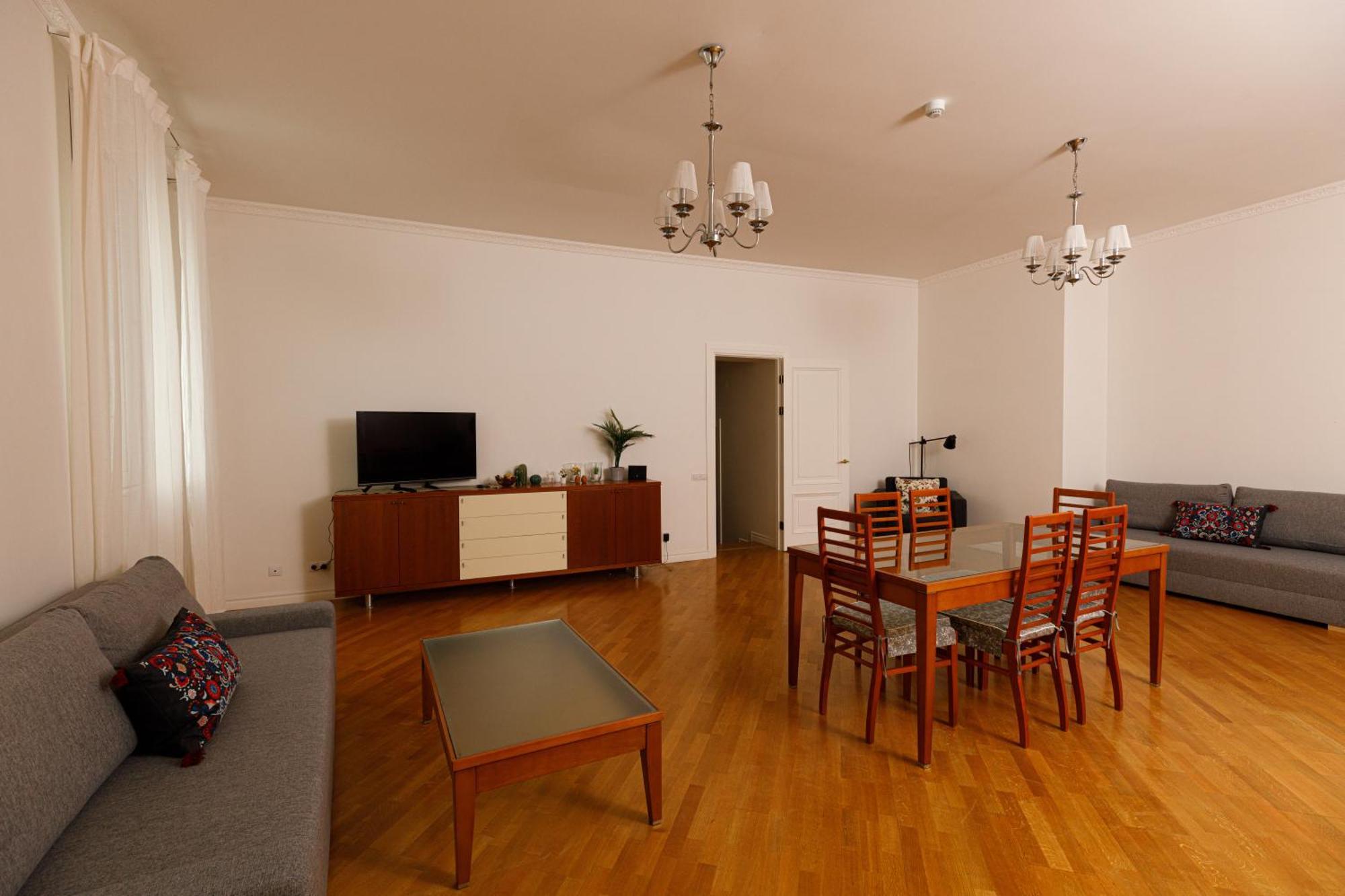 Two Bedroom In The Old Town Căn hộ Riga